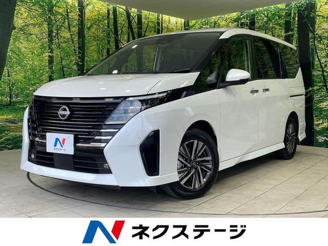 NISSAN