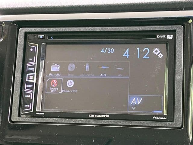 Car thumbnail 3