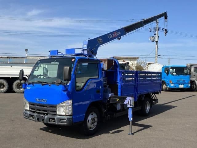 ISUZU
