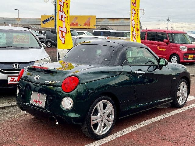 Car thumbnail 3