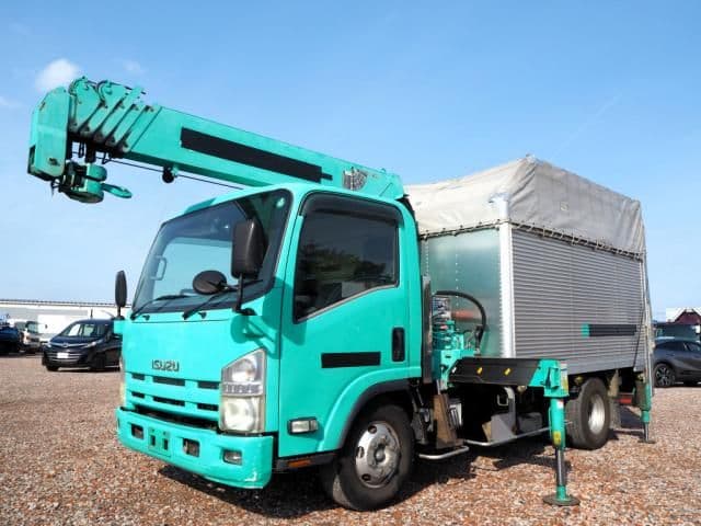 ISUZU