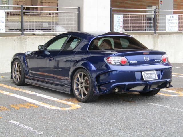 Car thumbnail 2