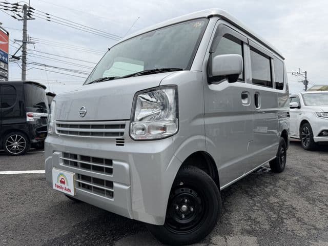 NISSAN