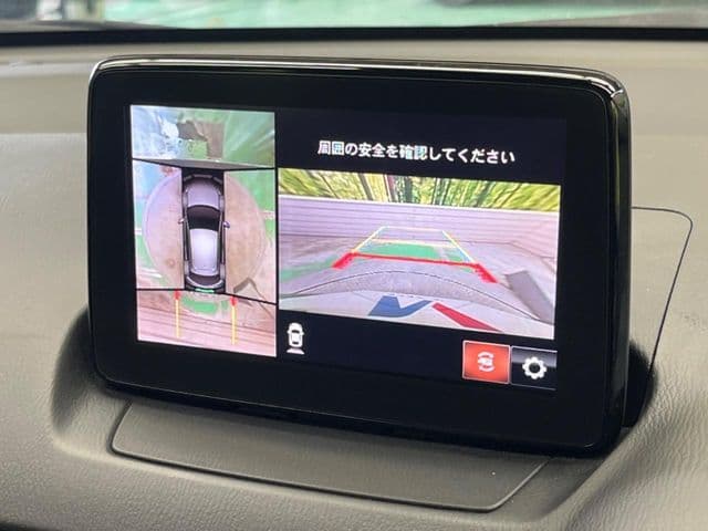 Car thumbnail 4