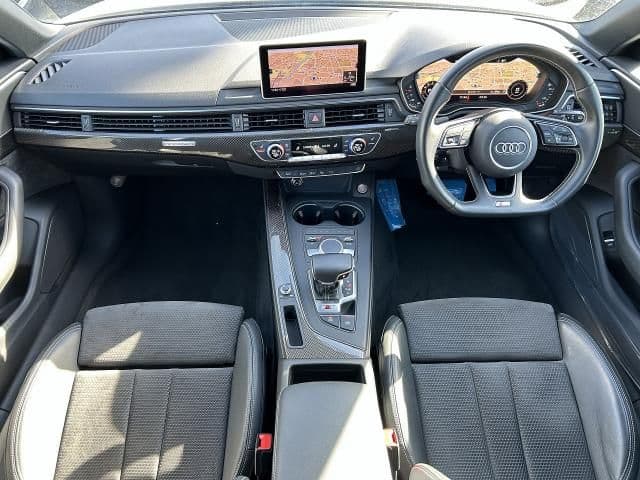 Car thumbnail 2