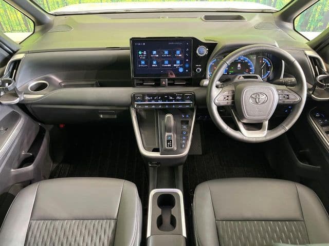 Car thumbnail 2