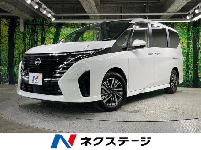 NISSAN