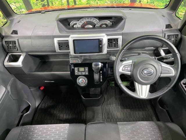 Car thumbnail 2
