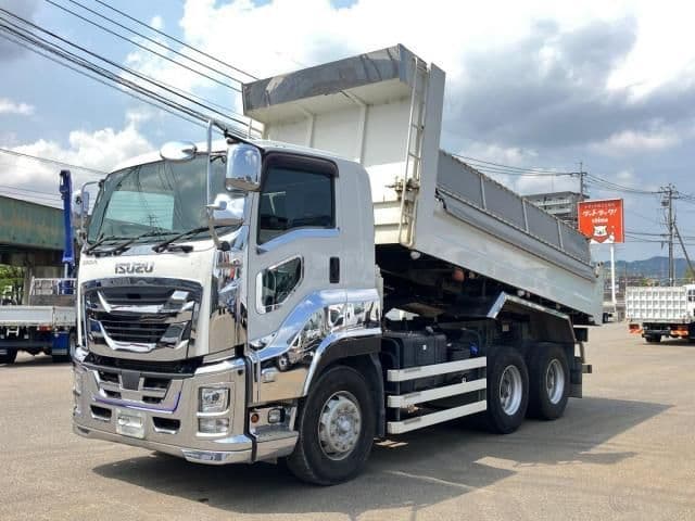 ISUZU