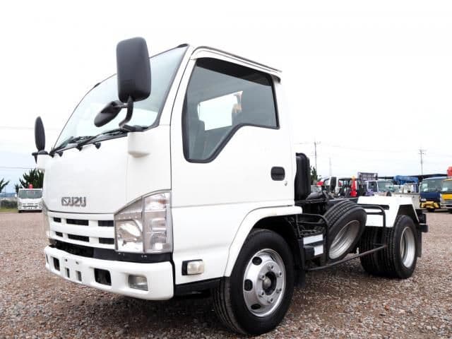 ISUZU