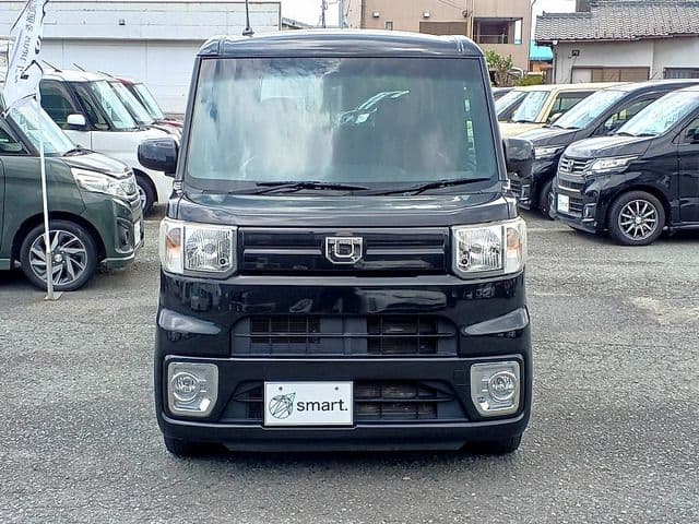 Car thumbnail 3