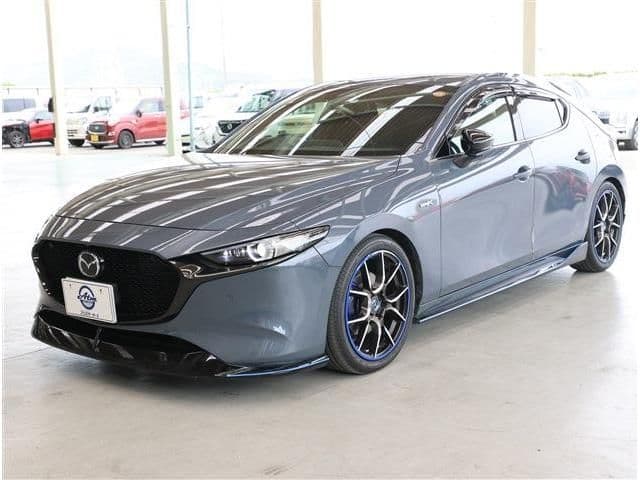 Car image 1