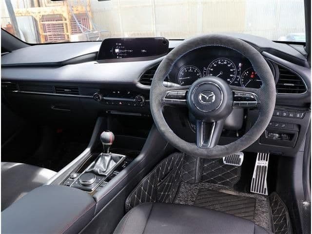 Car thumbnail 2
