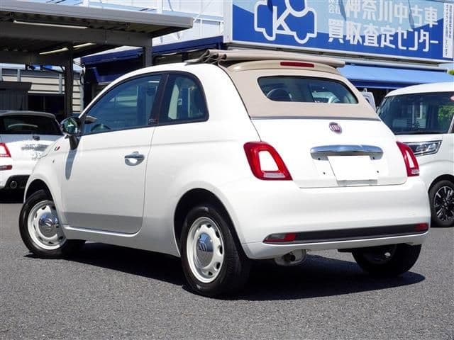 Car thumbnail 4