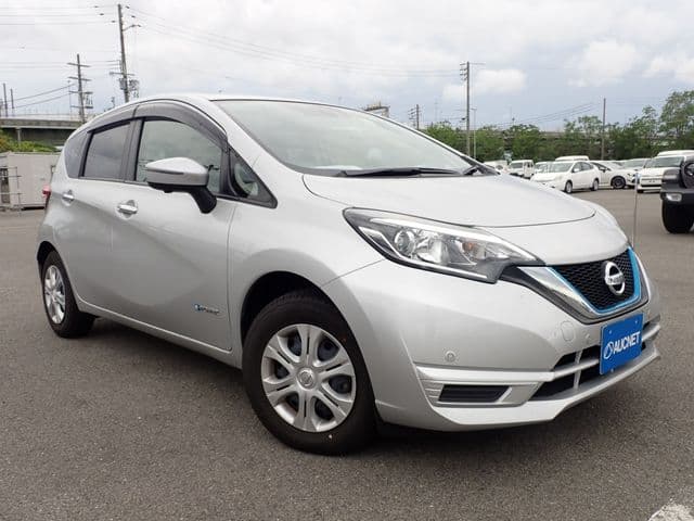 NISSAN