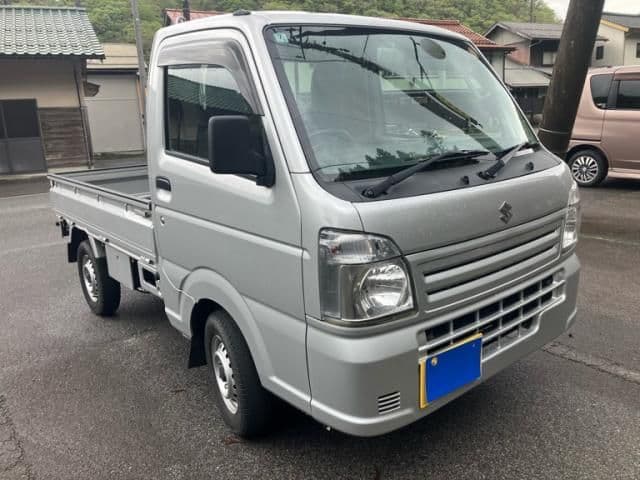 SUZUKI