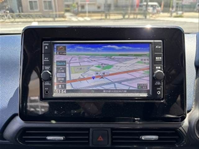 Car thumbnail 4