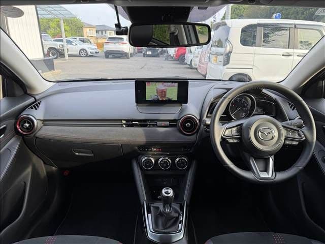 Car thumbnail 2