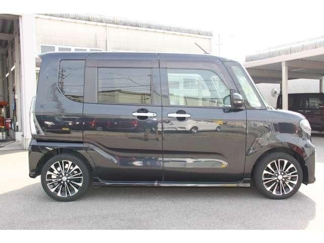 Car thumbnail 4