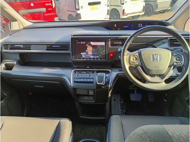 Car thumbnail 2