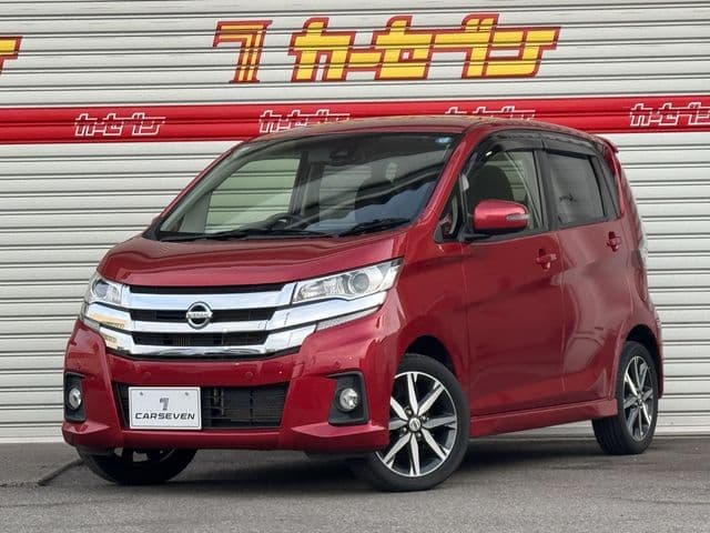 NISSAN