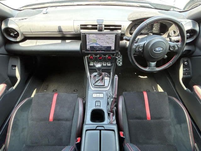 Car thumbnail 2
