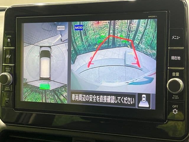 Car thumbnail 4