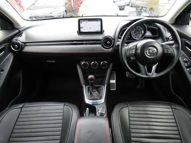 Car thumbnail 3