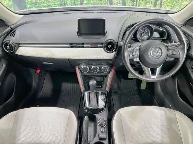 Car thumbnail 2