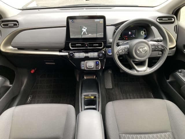 Car thumbnail 3