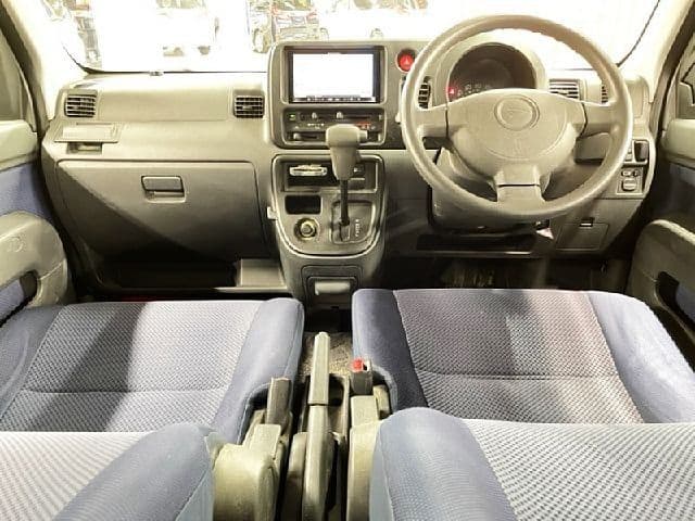 Car thumbnail 2