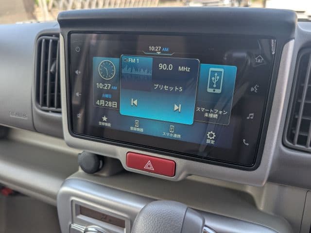 Car thumbnail 4