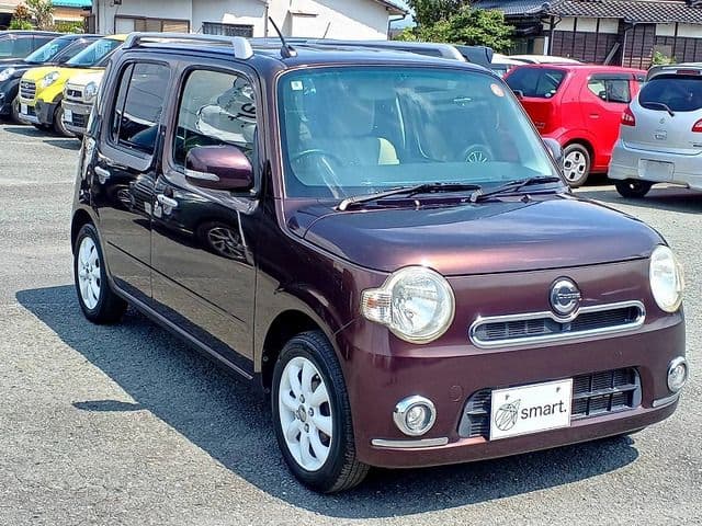 Car thumbnail 4