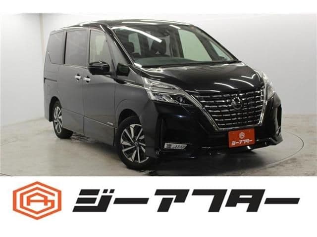 NISSAN