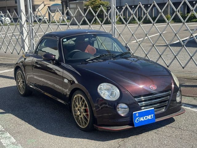Car thumbnail 3