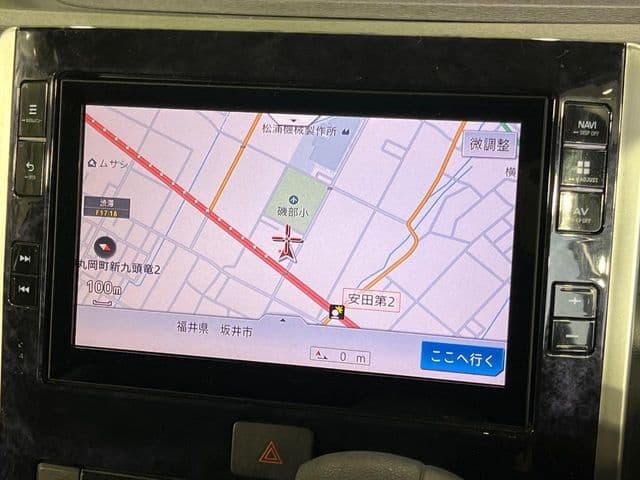 Car thumbnail 3