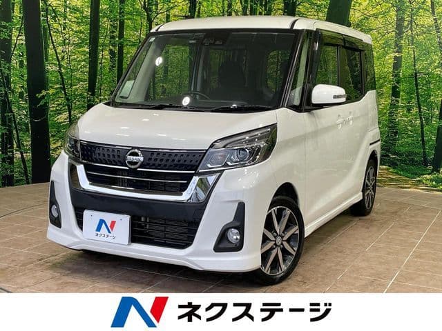 NISSAN