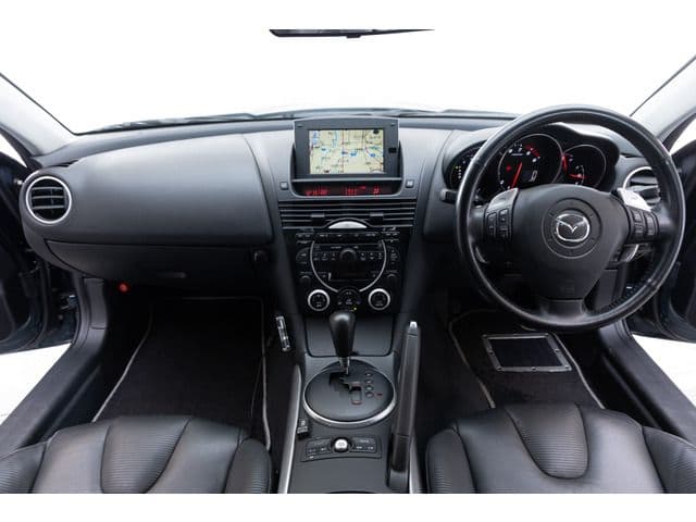 Car thumbnail 2