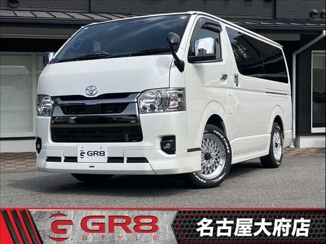 Car image 1
