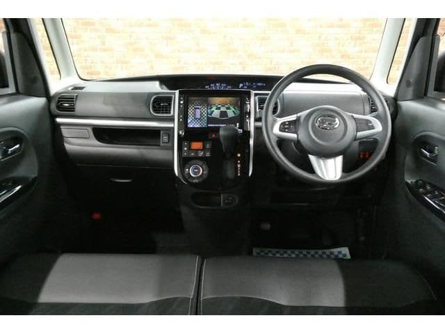 Car thumbnail 3