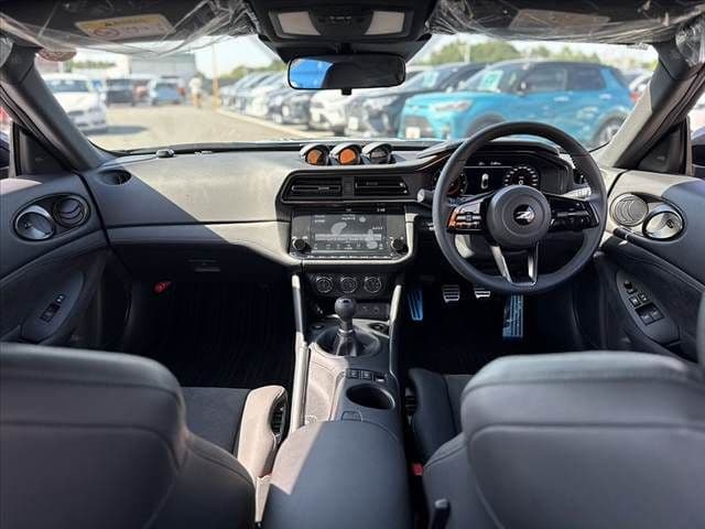 Car thumbnail 2
