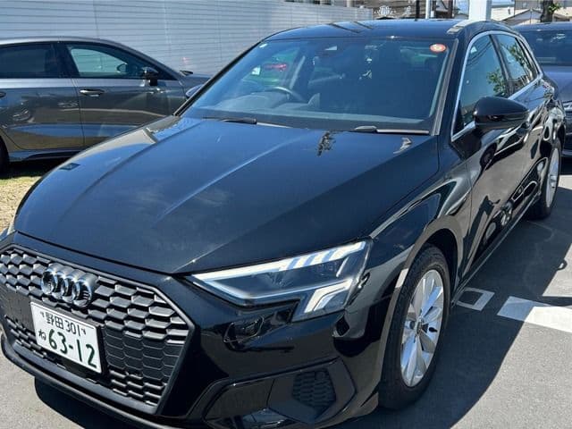 AUDI