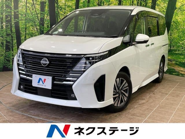 NISSAN