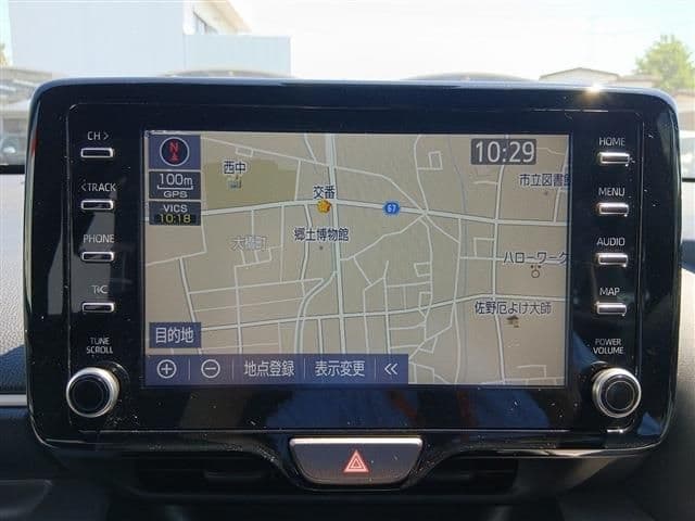 Car thumbnail 3
