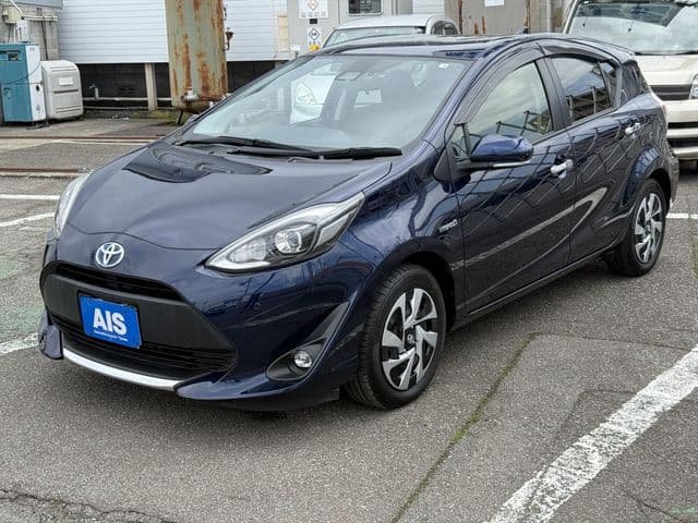 Car image 1
