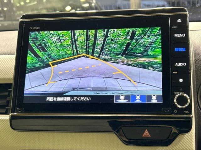 Car thumbnail 4