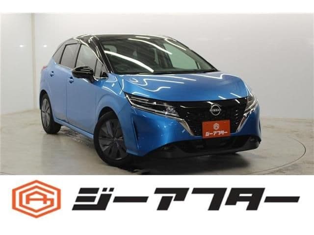 NISSAN