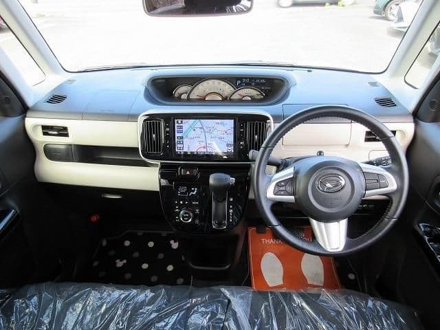 Car thumbnail 2