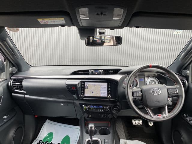 Car thumbnail 2