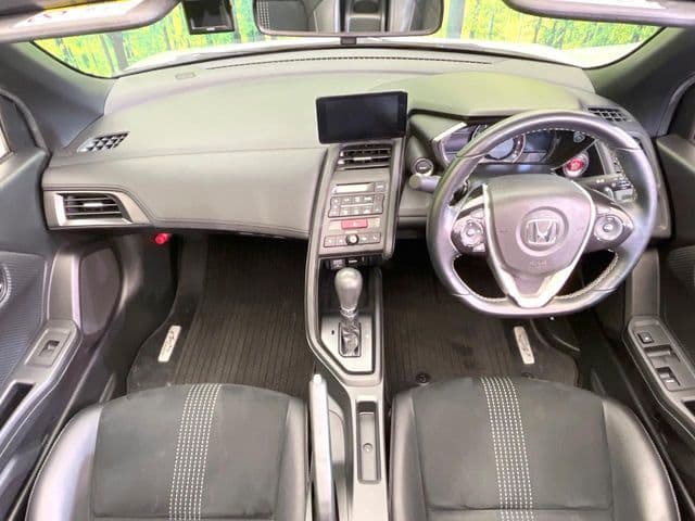 Car thumbnail 2